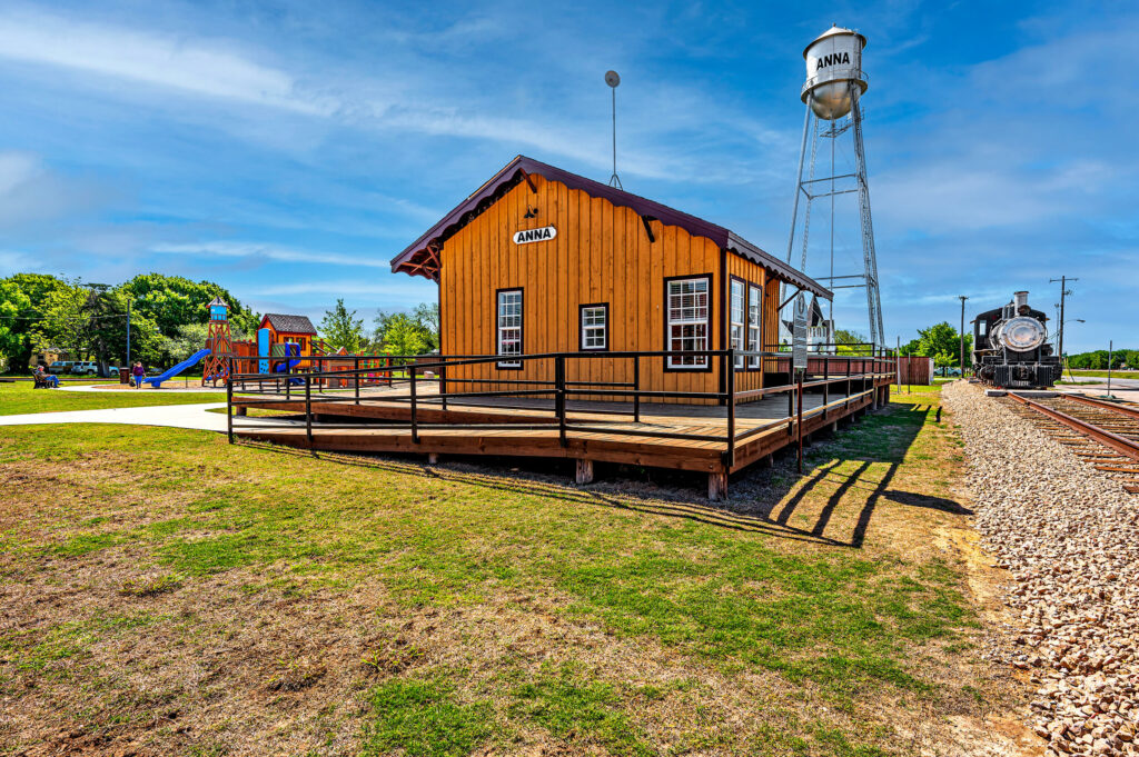 Anna TX train depot Houston and Texas Central Railway and Anna water tower